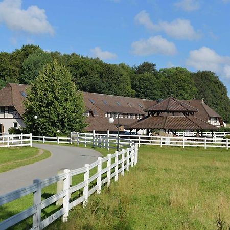 STöRTEBEKER APPARTEMENTS - STöRTEBEKER PFERDEHOF Ralswiek Exterior foto